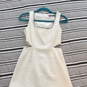 Zara Ivory Backless Women's Dress